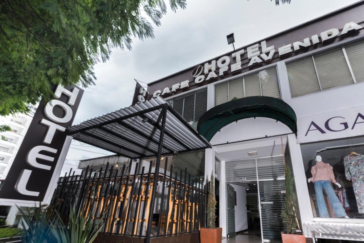 Hotel Cafe Cafe Avenida Armenia Kültér fotó